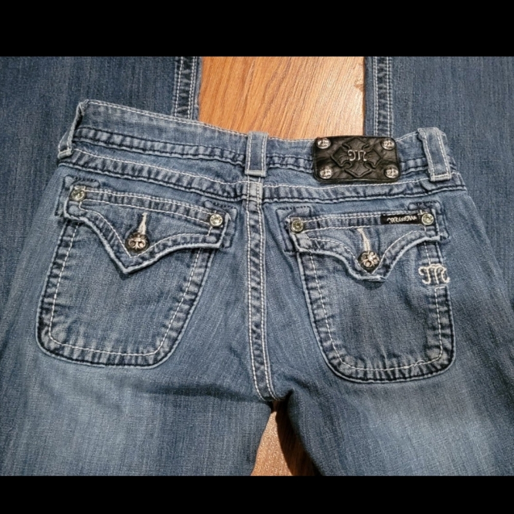 Miss Me 27 Flare Jeans